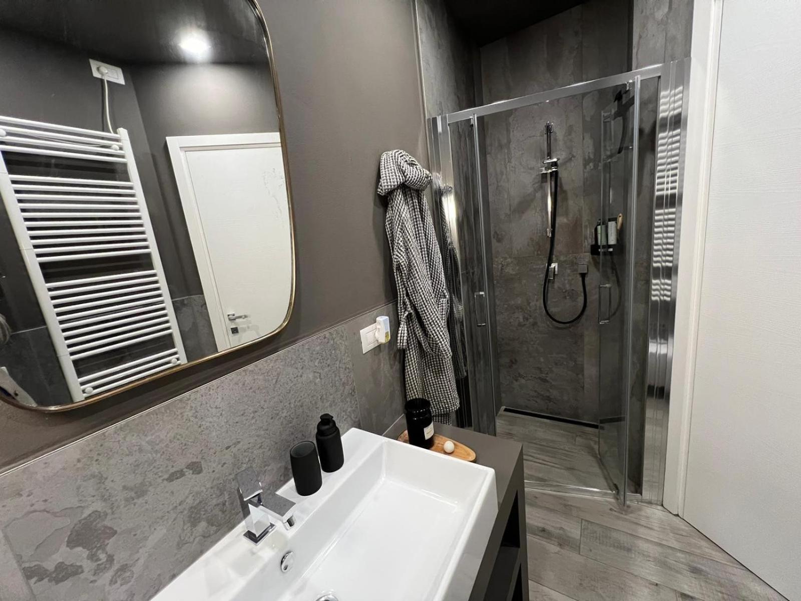 La Bollicina Boutique Apartment And Spa Verbania Eksteriør bilde